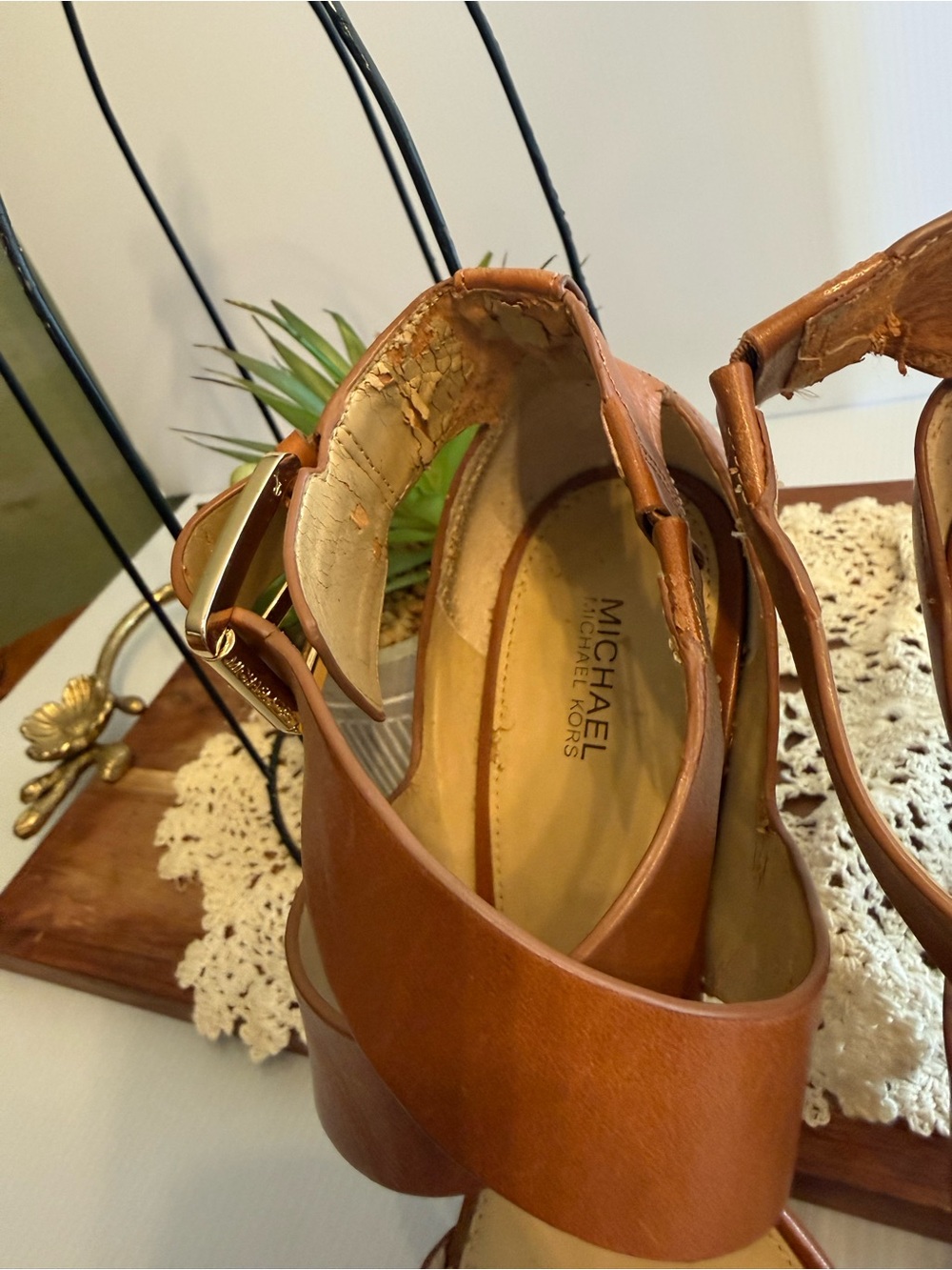 Michael Kors Size 10 Strappy Heel Women - Picture 7 of 10